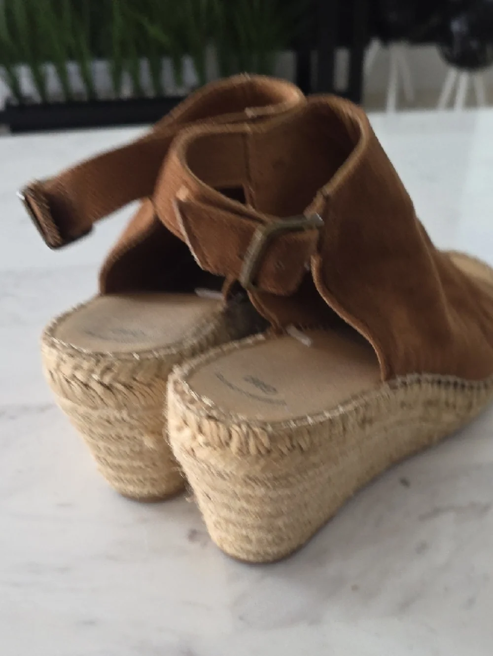 GAP Brown Suede Open-Toe Espadrille Wedge Sandals